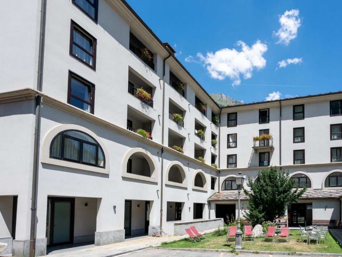 Apartment Universo-4 By Interhome プレ・サン・ディディエ エクステリア 写真